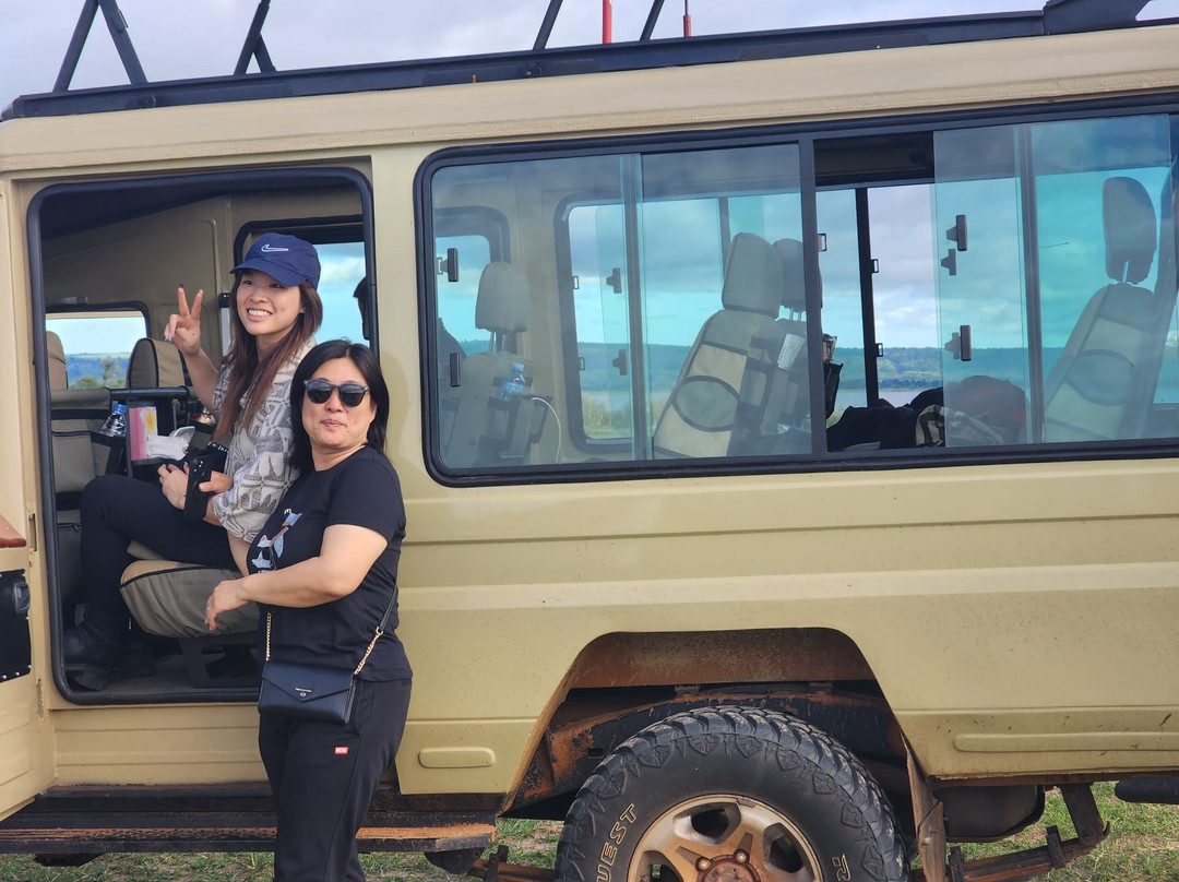 Deks Safaris & Tours Ltd-坎帕拉必去景点