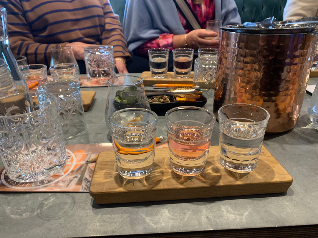In the Welsh Wind Distillery-Cardigan必去景点