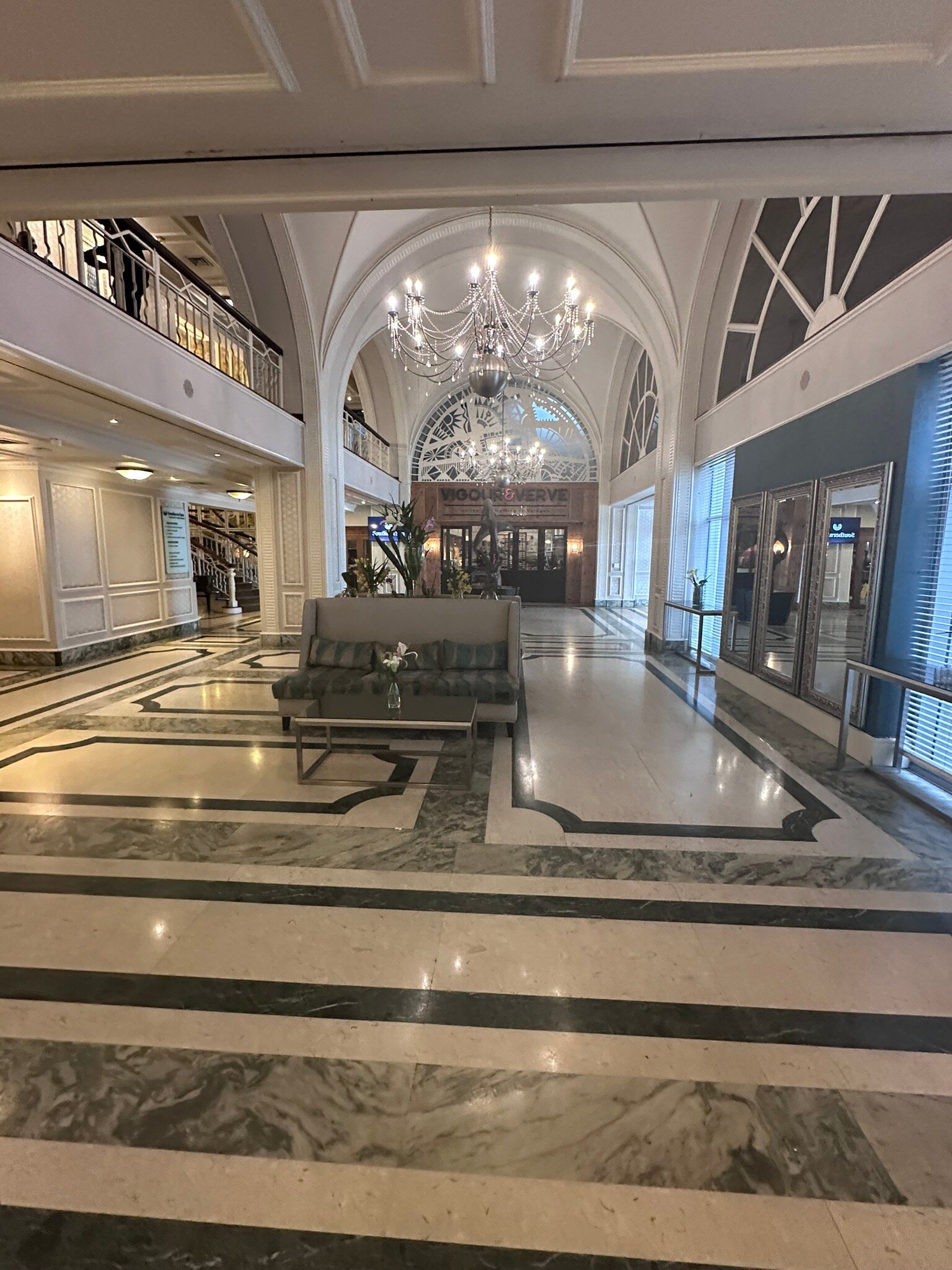 俄朗格尼南方太阳酒店-官方