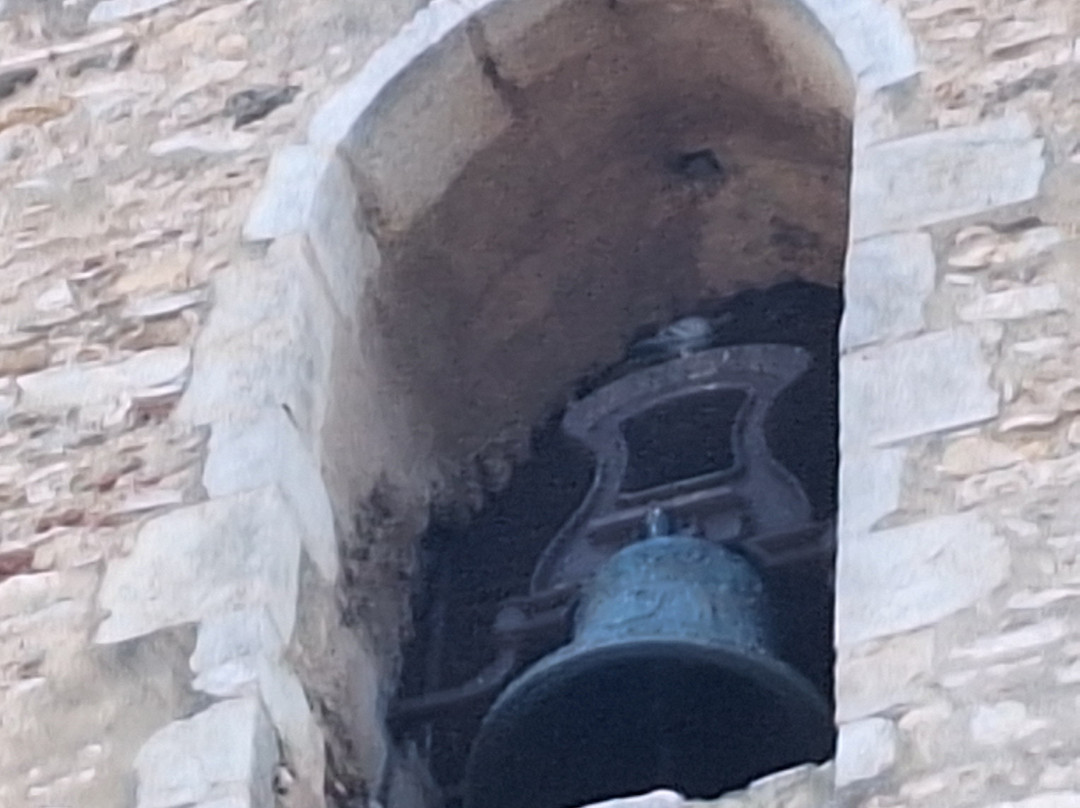 Parroquia de Sant Pere i Santa Reparada-贝格必去景点