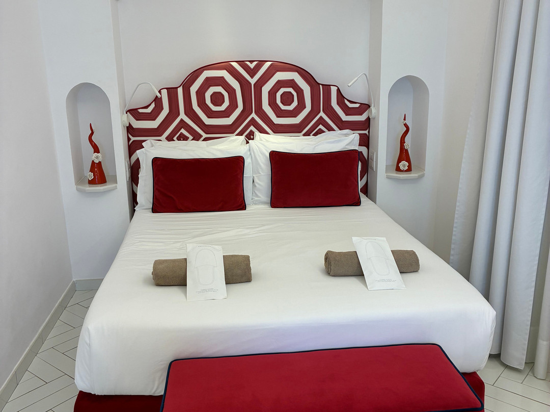 Relais 2 Pini Capri主图