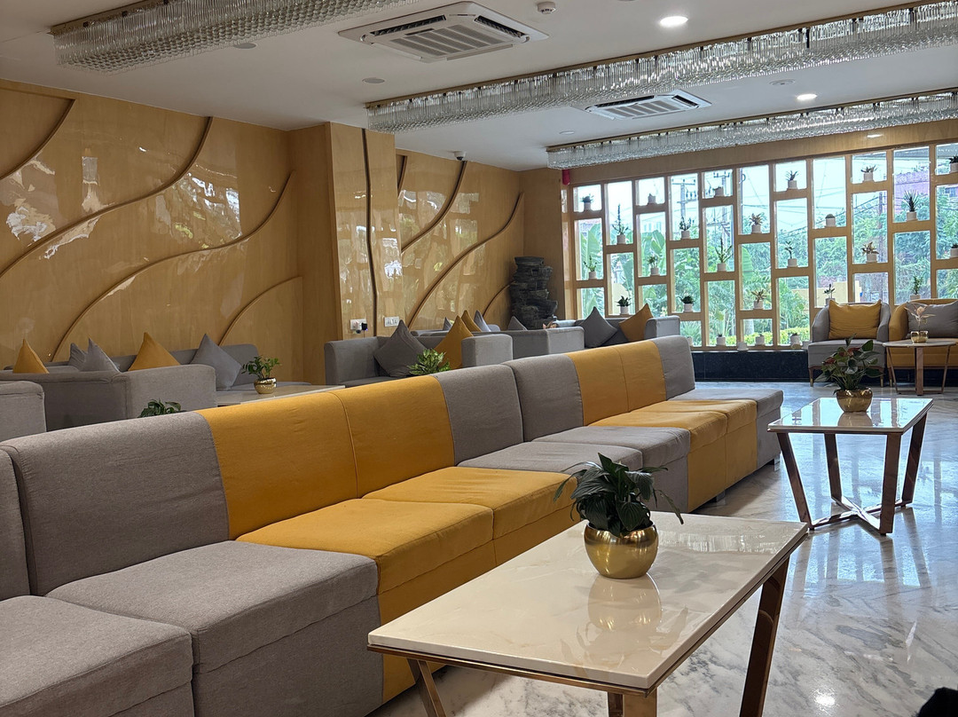 The Royal Bihar主图