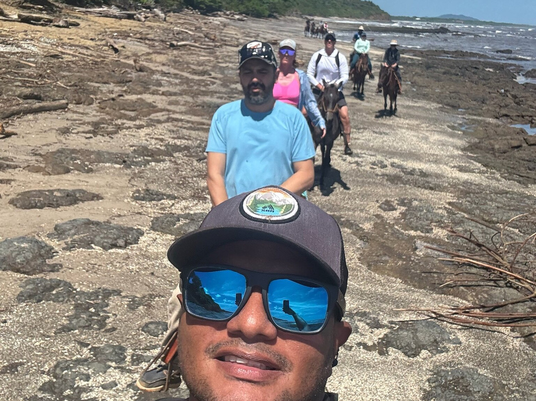 Guti Tours-Playa Avellanas必去景点