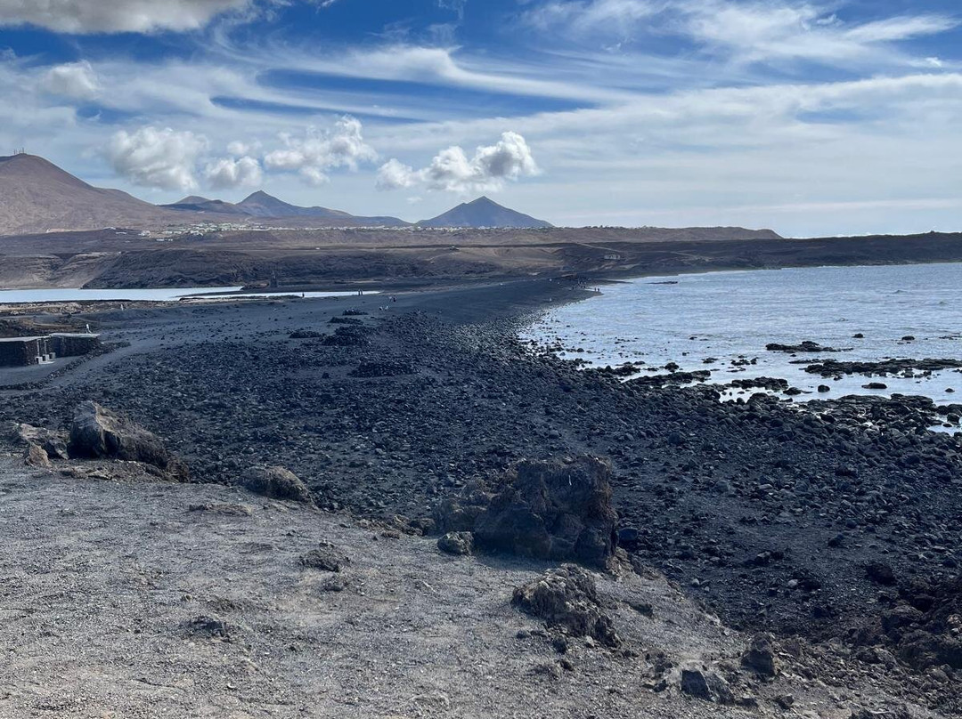 Playa del Janubio-Yaiza必去景点