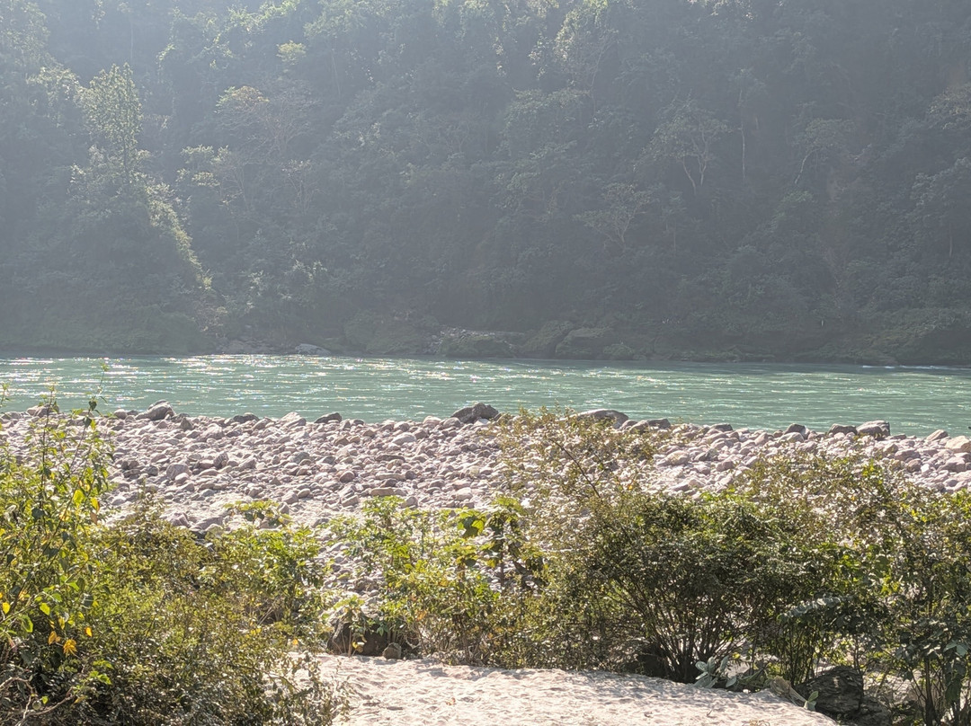 Vashishta Gufa-里希克虚必去景点