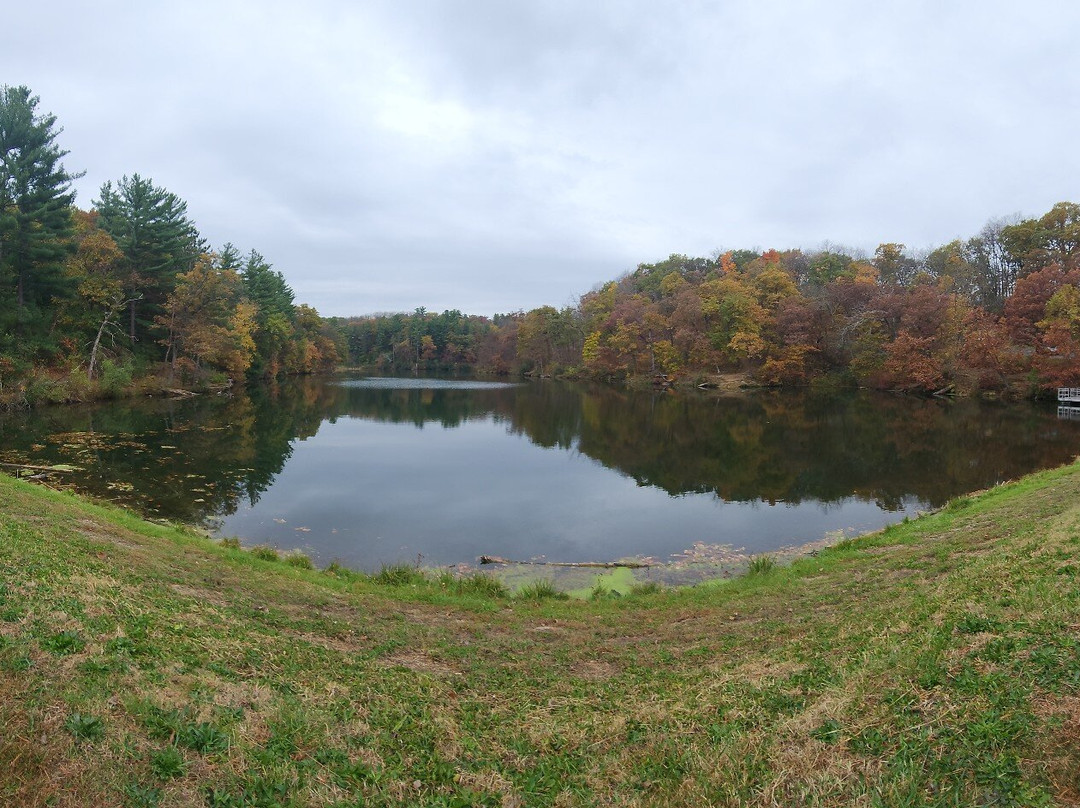 Stewart Lake County Park-Mount Horeb必去景点