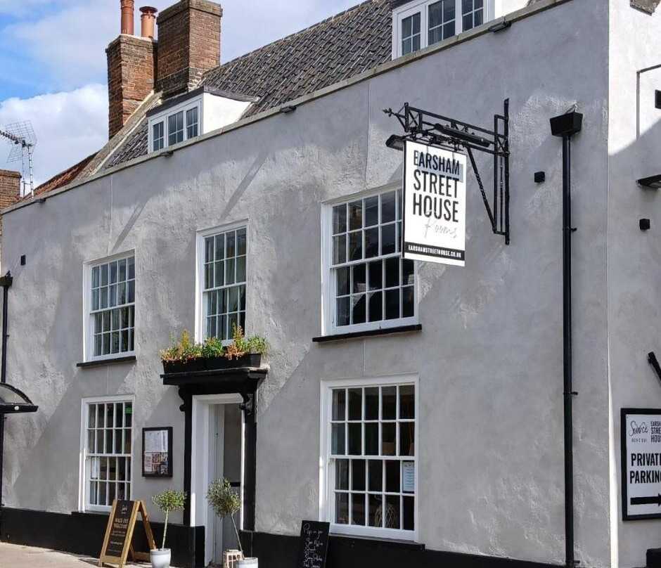 Earsham Street House