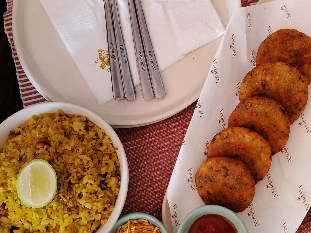 Neemrana's Three Waters主图