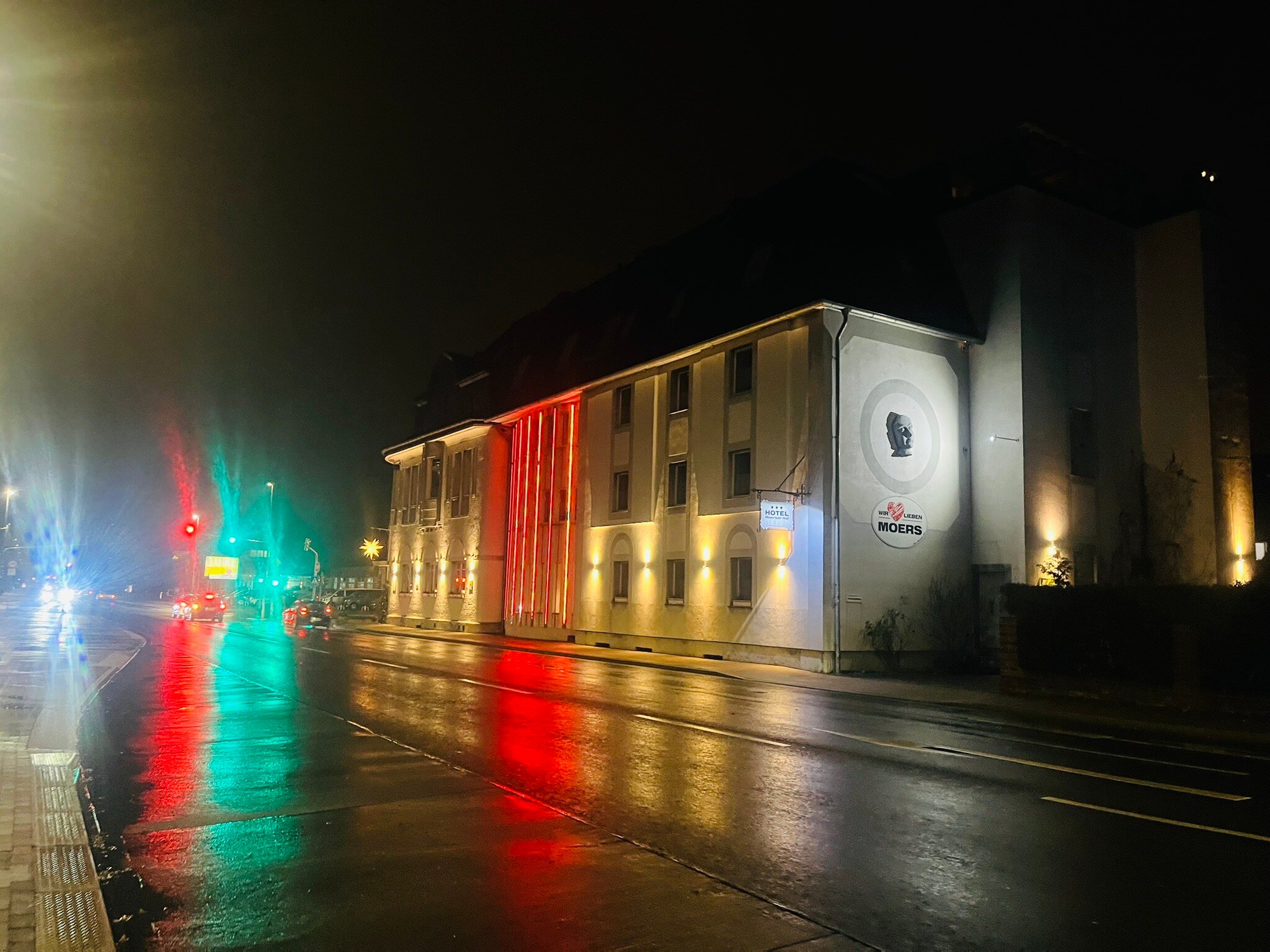 摩尔森酒店-官方