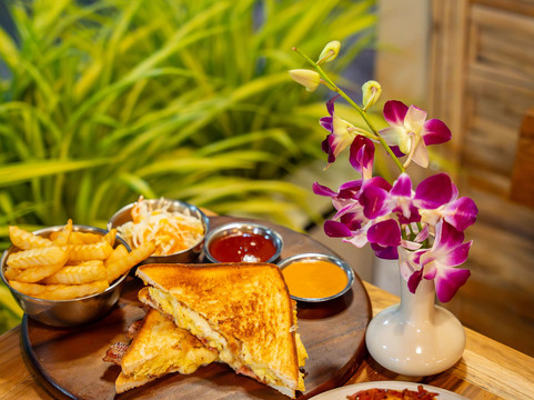 Julian Happy Days Restaurant Bar Cafe