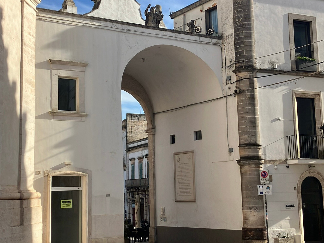 Porta di Santo Stefano-马丁纳弗兰卡必去景点