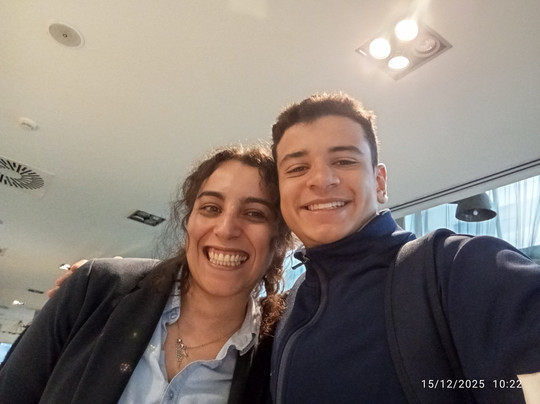 阿尔卡拉广场拉斐尔酒店主图