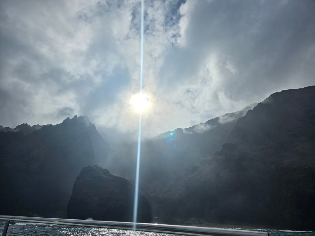 Catamaran Kahanu-埃里埃利必去景点