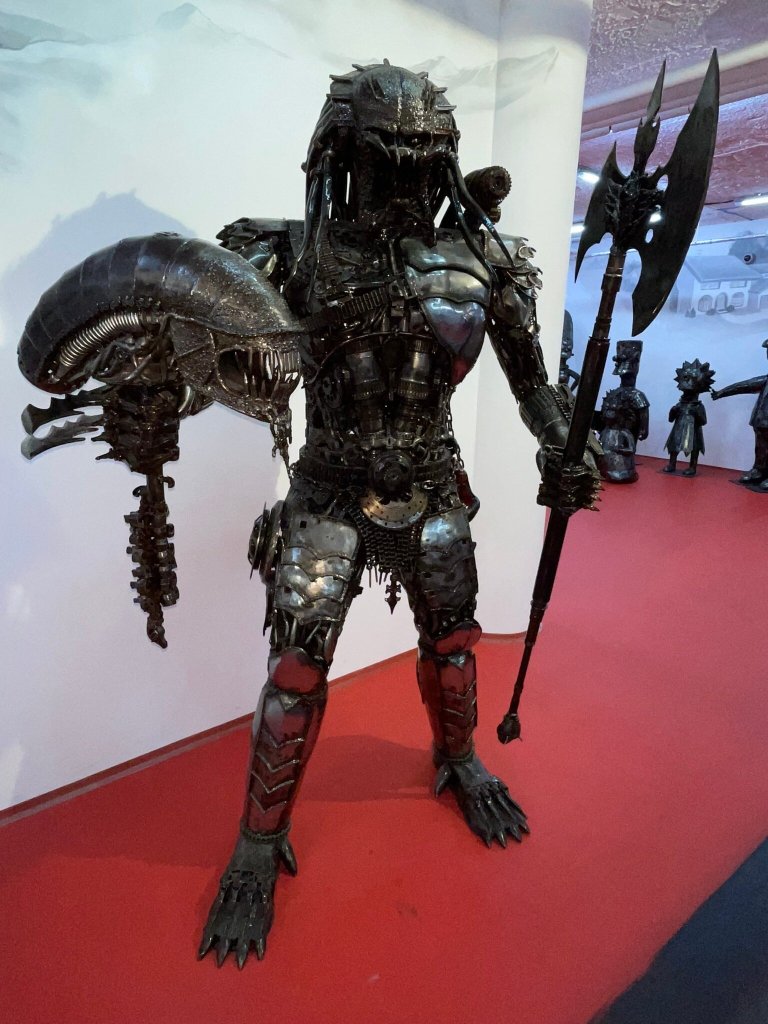 The Julius Prague-官方