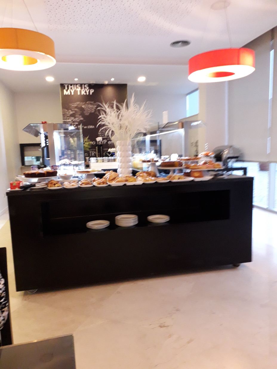 Tryp by Wyndham Leiria-浴室