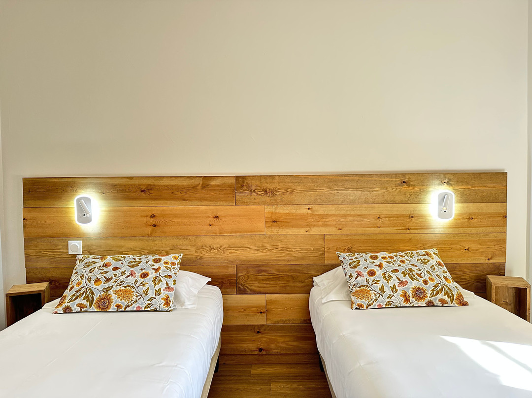 克伦比尔酒店主图