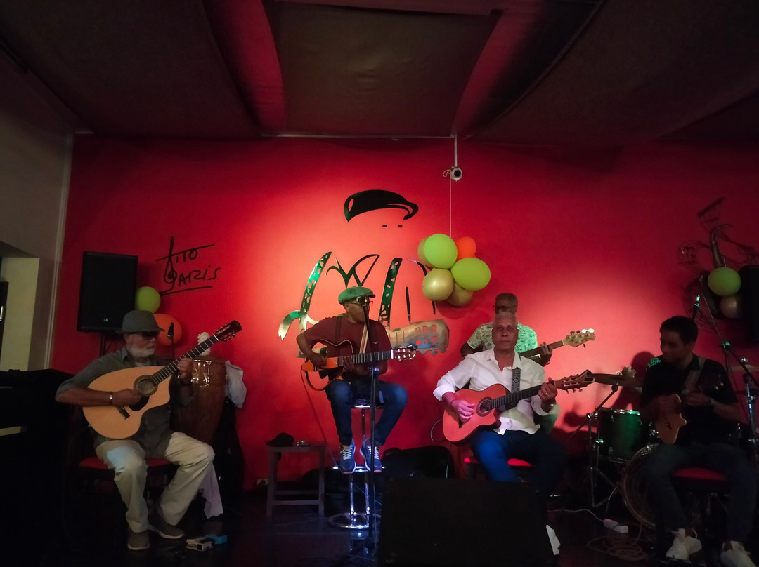 Casa da Morna by Buxa