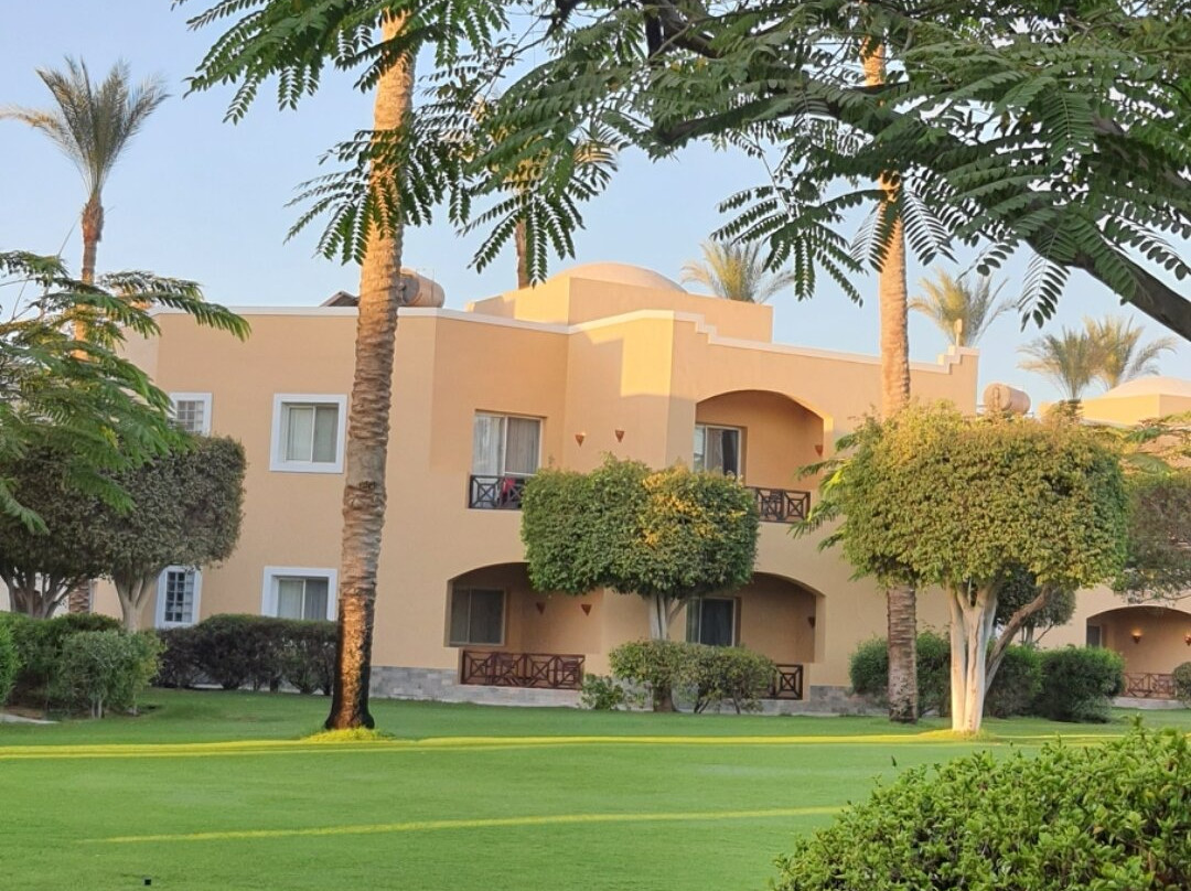 斯特拉海俱乐部酒店主图