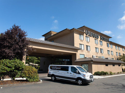 波特兰牛津套房酒店 - 杰特海滩