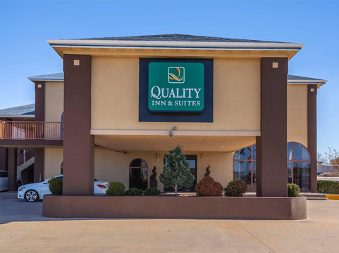 Collinsville酒店住宿-Quality Inn & Suites