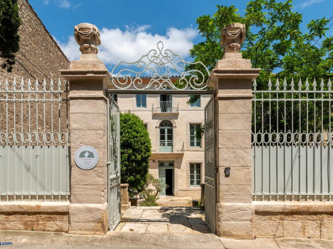 La Grande Maison Chambres d'Hotes