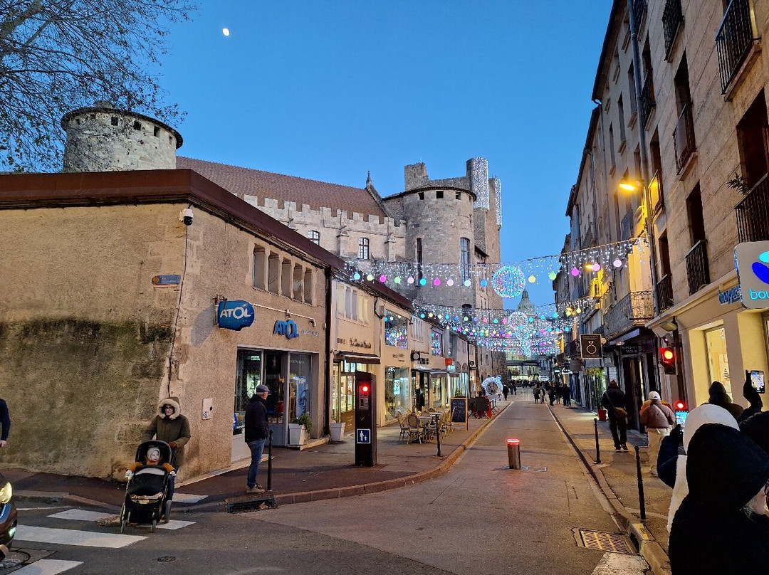 Voie Domitienne Narbonne-纳博讷必去景点