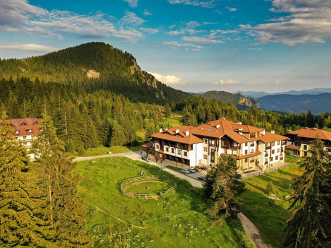 Oak Residence酒店和休闲中心主图