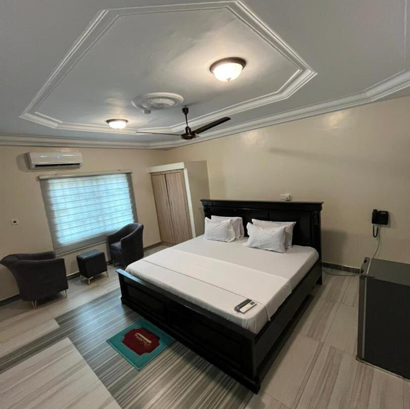 Villa Hills Hotel