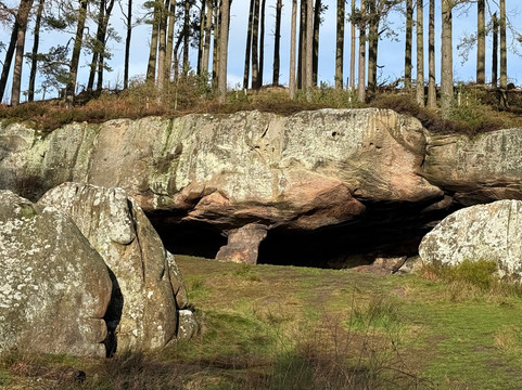 St Cuthbert's Cave-Belford必去景点
