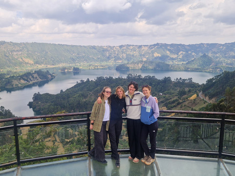 Wenchi Crater Lake-Ambo必去景点