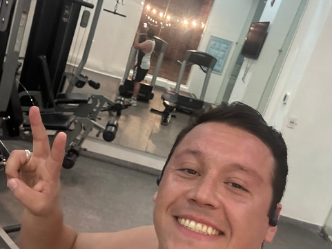 切图马尔嘉年华酒店主图