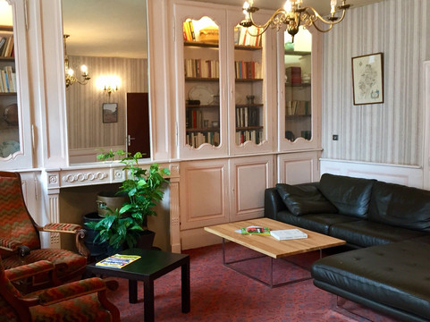 美萨格里斯酒店主图