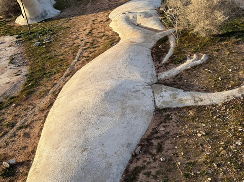 Concrete Dinosaurs Of Apple Valley, Ca-Apple Valley必去景点