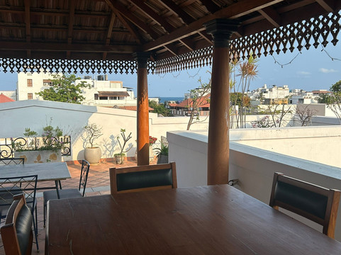 欧洲大酒店主图