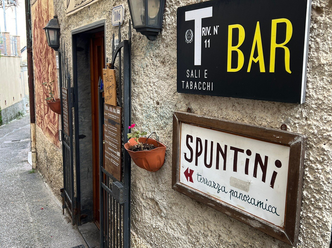 I graffiti di Casoli-Casoli必去景点