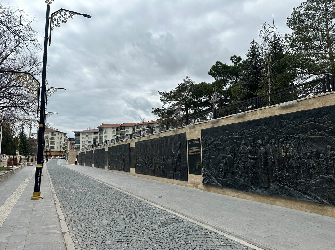 Mustafa Kemal Ataturk Aniti-Sivas必去景点