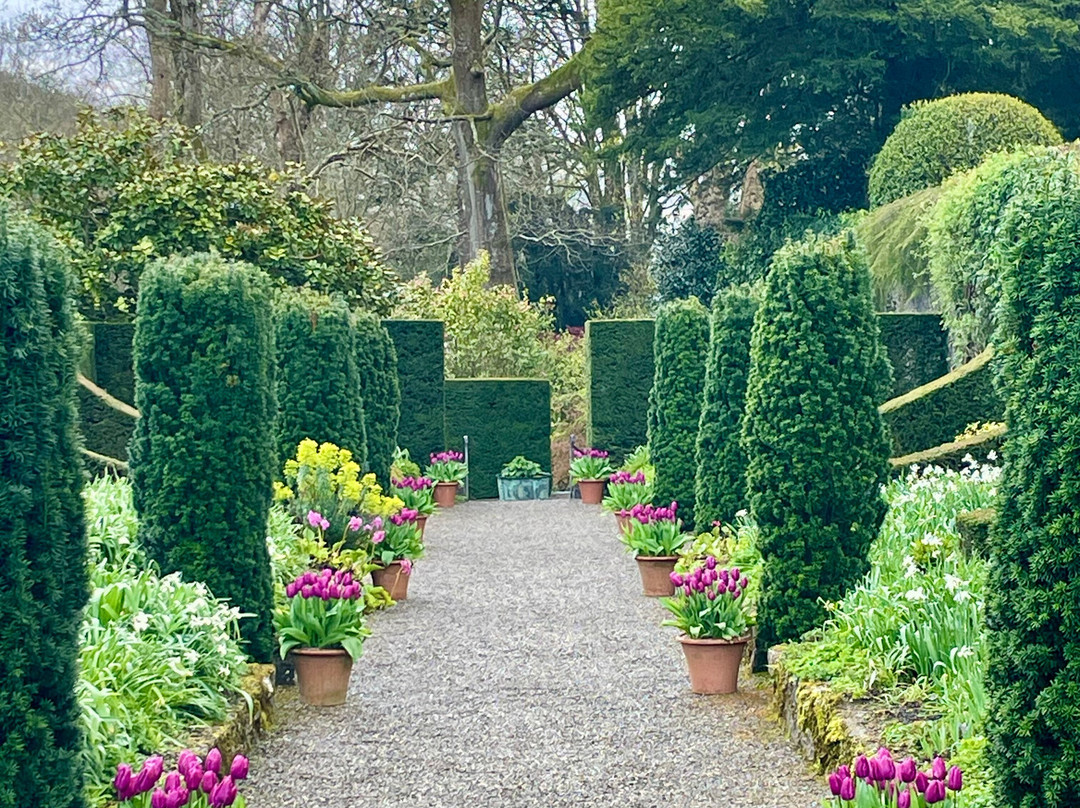 Plas Cadnant Hidden Gardens-Menai Bridge必去景点