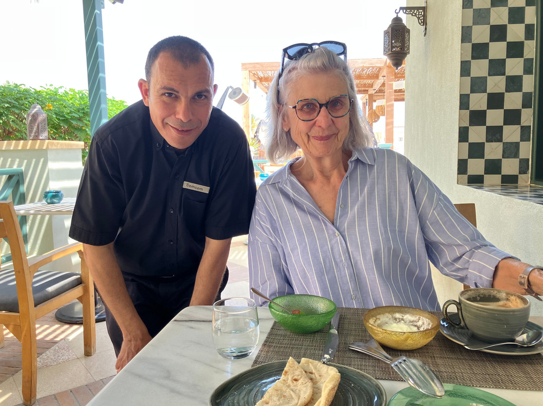 阿里帕夏酒店主图