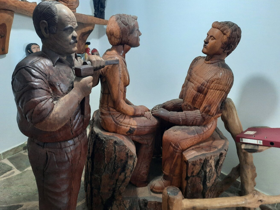 Wooden Museum-Axos必去景点