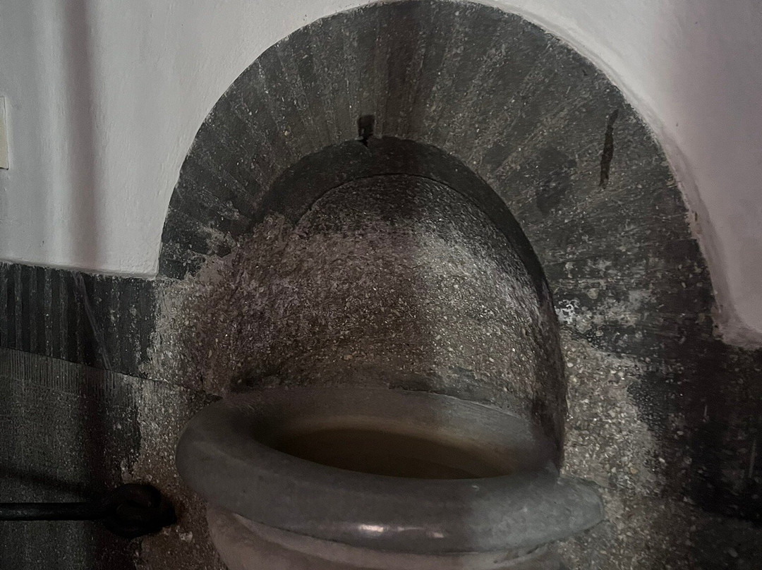 奥洛穆茨三位一体圣柱-奥洛穆克必去景点