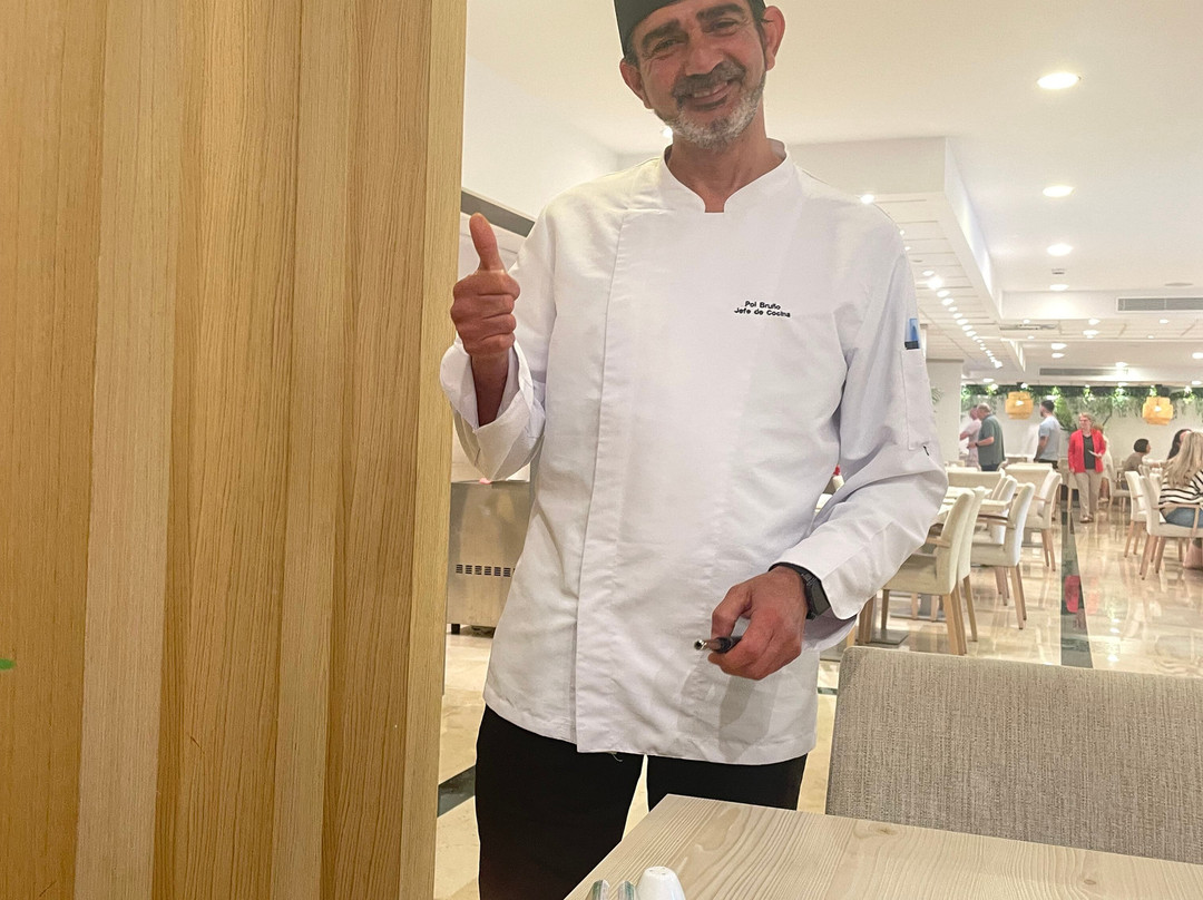 帕格拉瓦伦丁酒店-限成人主图