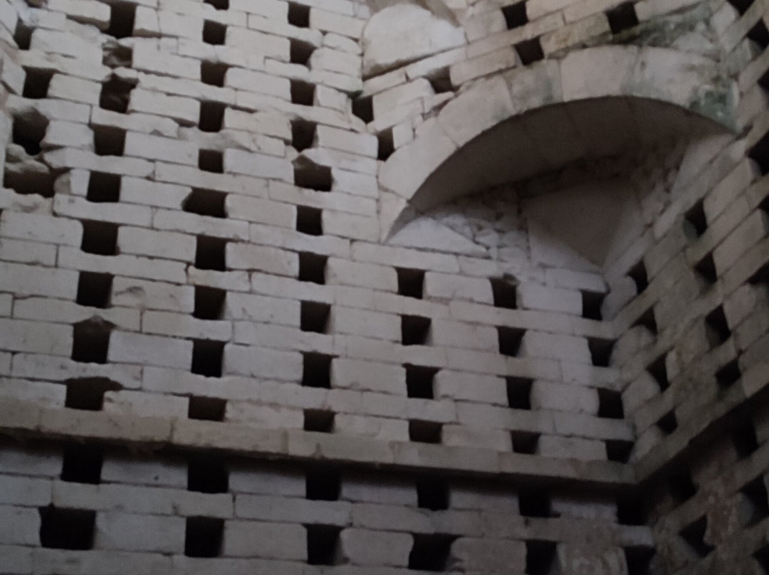 La Cave aux Sculptures-Deneze-sous-Doue必去景点