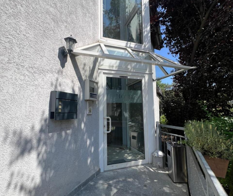 HOTEL AM NECKAR