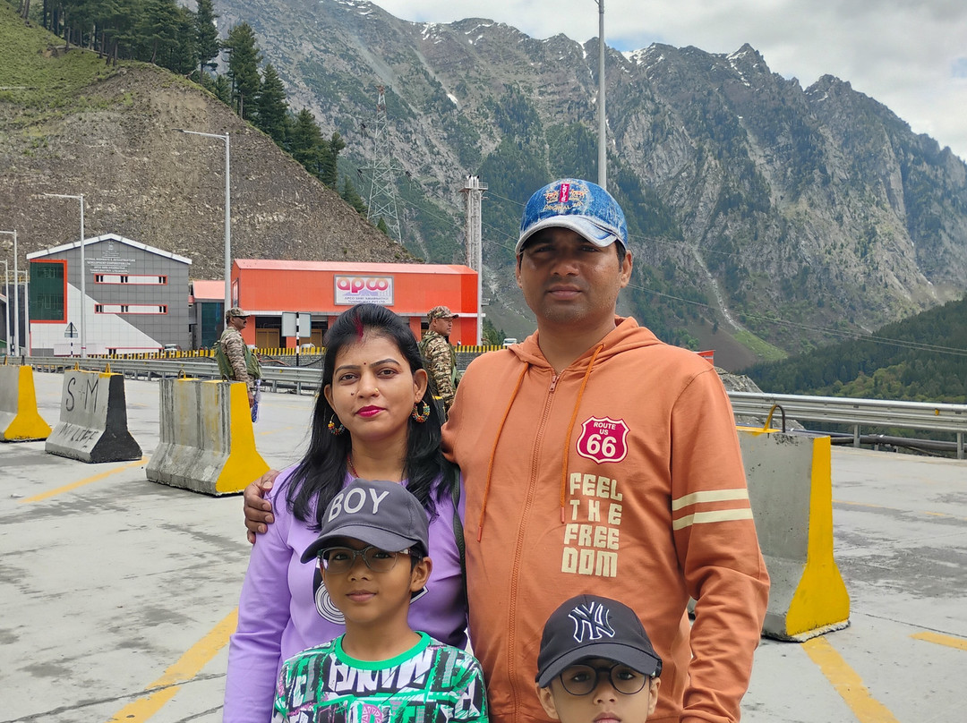Sunway Kashmir Tour & Travels-斯利那加必去景点