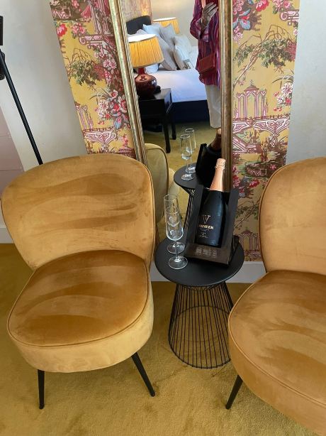 慧思维米尔格兰德套房酒店-旅行者
