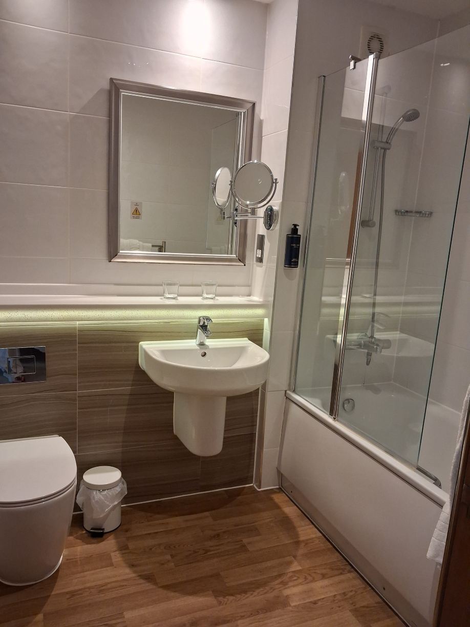 Warner Hotels - Sinah Warren Hotel-浴室