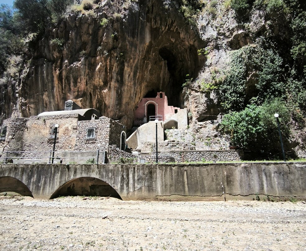 Fiordo Di Furore-福罗瑞必去景点