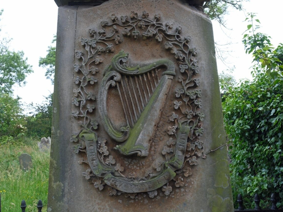 Friar's Bush Graveyard Cemetery Tours-贝尔法斯特必去景点