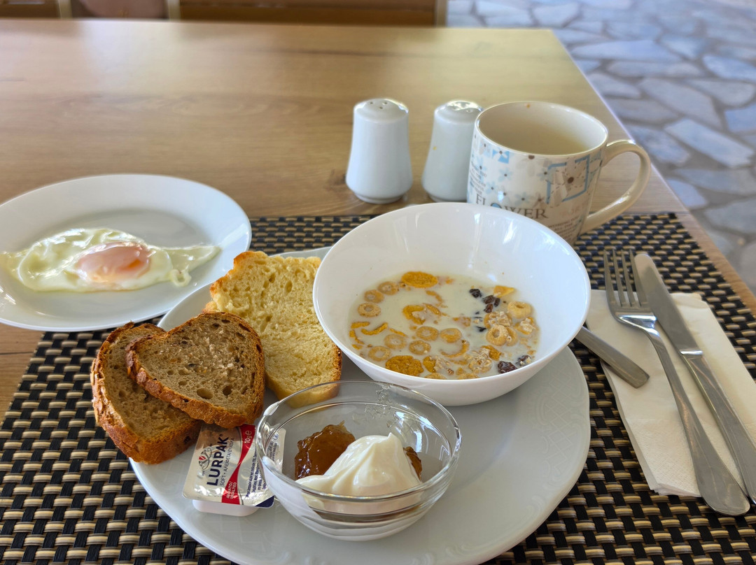 Possidona Beach Hotel主图