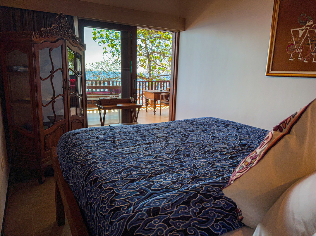 Kampung Kecil Beach Front Boutique Hotel